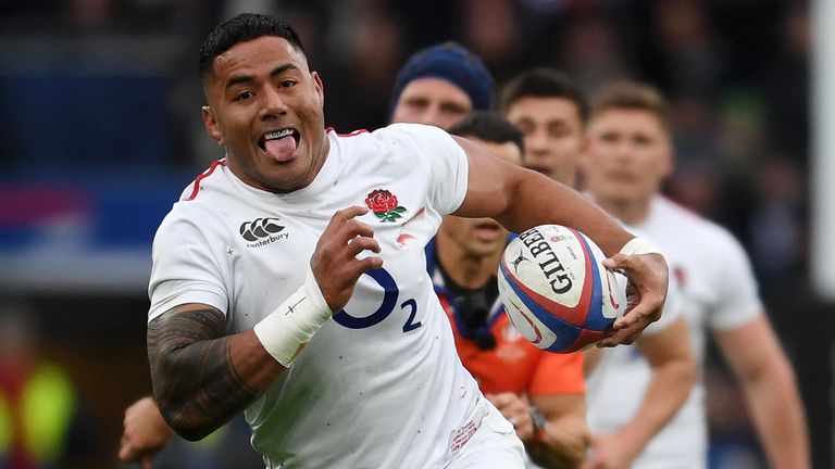 Manu Tuilagi of England breaks away with the ball during the Guinness Six Nations match between England and Italy at Twickenham Stadium on March 09, 2019 in London, England.