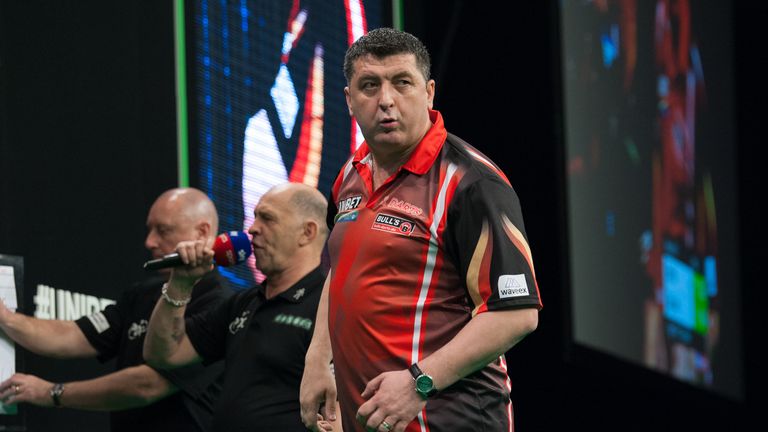 Thursday's Unibet Premier League game at the Mercedes-Benz Arena in Berlin between Michael Smith and Mensur Suljovic.