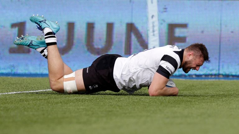 Nick Haining of Bristol Bears touches down for his side's third try during the Gallagher Premiership Rugby match between Saracens and Bristol Bears at Allianz Park on September 8, 2018 in Barnet, United Kingdom.