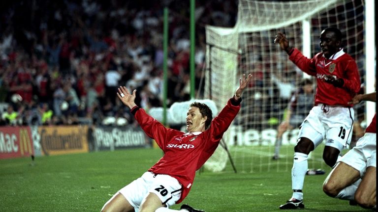 Ole Gunnar Solskjaer celebrates after his stoppage-time winner against Bayern Munich in 1999.