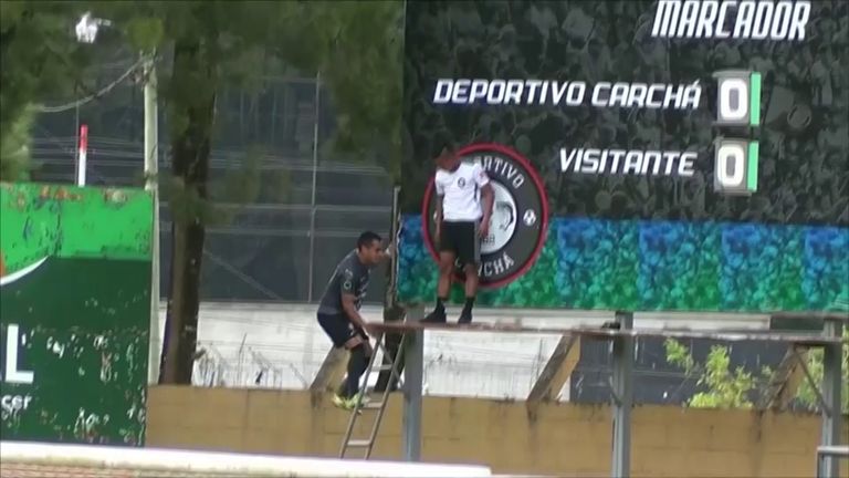 Deportivo Carcha's Luis Acuna took the expression 'change the score' to a whole new level last Sunday.