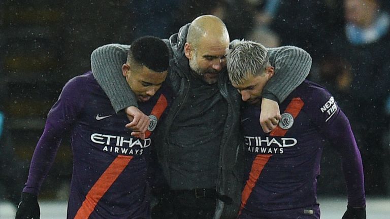 Manchester City v Swansea, Guardiola hugs Jesus and Aguero