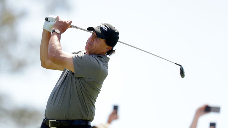 Phil Mickelson, API R1