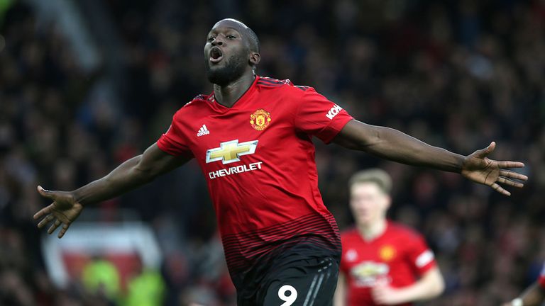 Romelu Lukaku celebrates giving Manchester United a 2-1 lead against Southampton