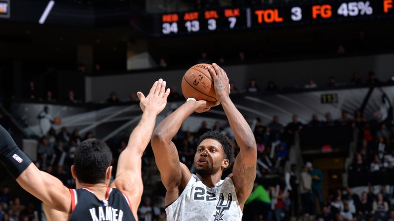 Rudy Gay #22 of the San Antonio Spurs shoots mid range jumper against the Portland Trail Blazers on March 16, 2019 at the AT&T Center in San Antonio, Texas. 