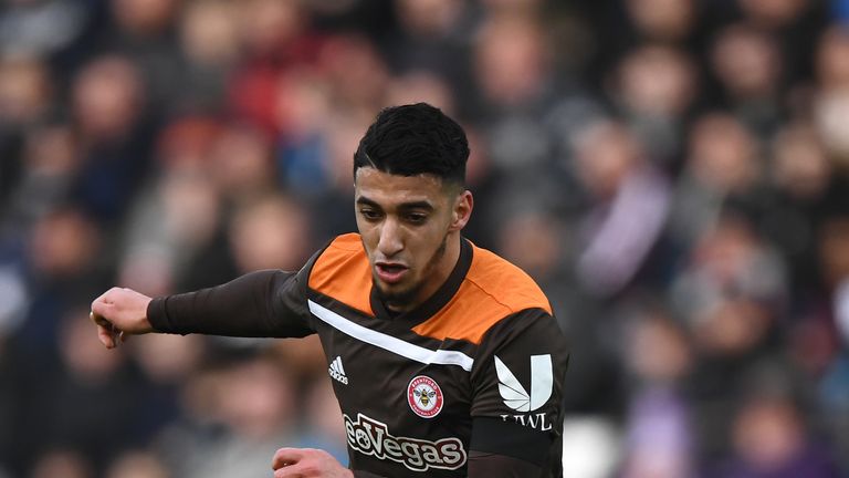 Said Benrahma in action during the FA Cup Fifth Round match between Swansea and Brentford at Liberty Stadium on February 17, 2019