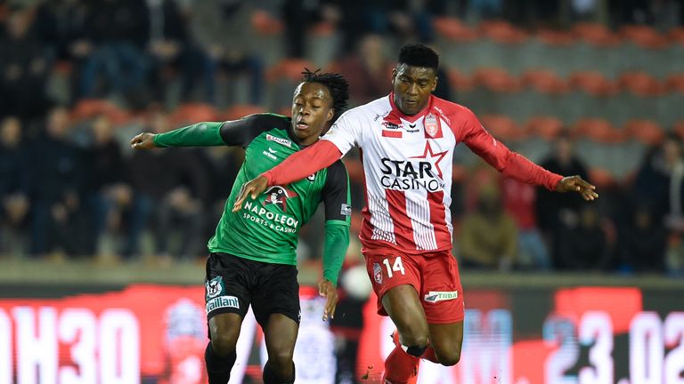 Taiwo Awoniyi in action for Mouscron