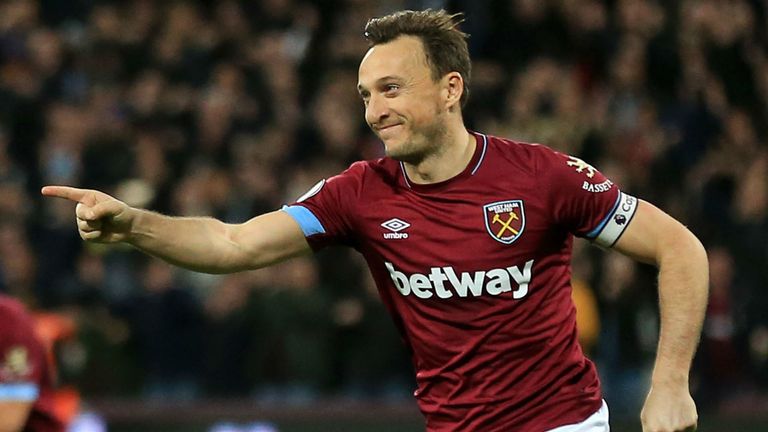 Mark Noble celebrates after scoring West Ham&#39;s second in their 2-0 win over Newcastle.