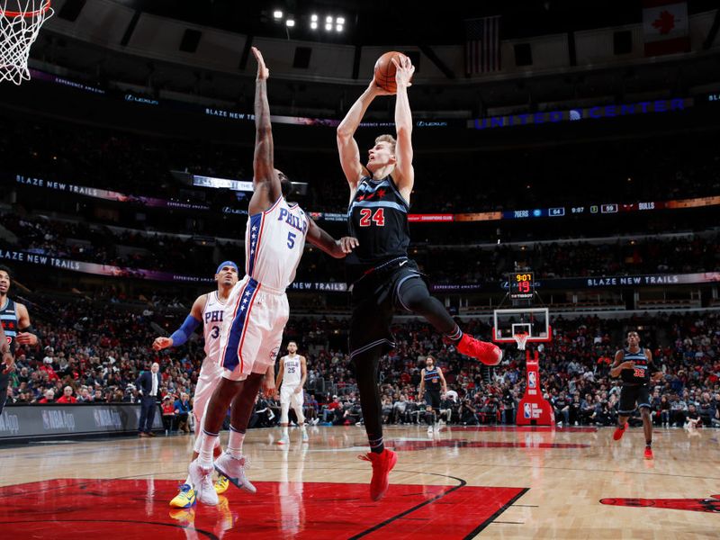 Zach LaVine throws down disgusting behind-the-back dunk (Video)