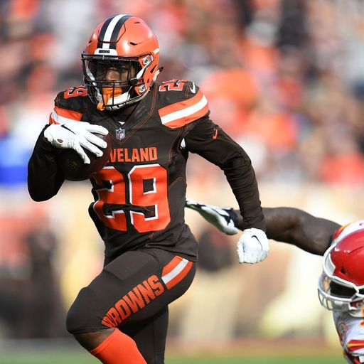 Browns not looking to deal Johnson