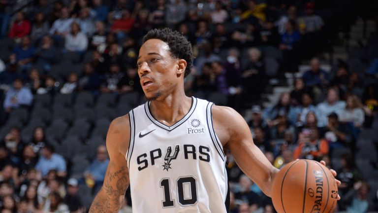 DeMar DeRozan en route to 29 points against the Hawks