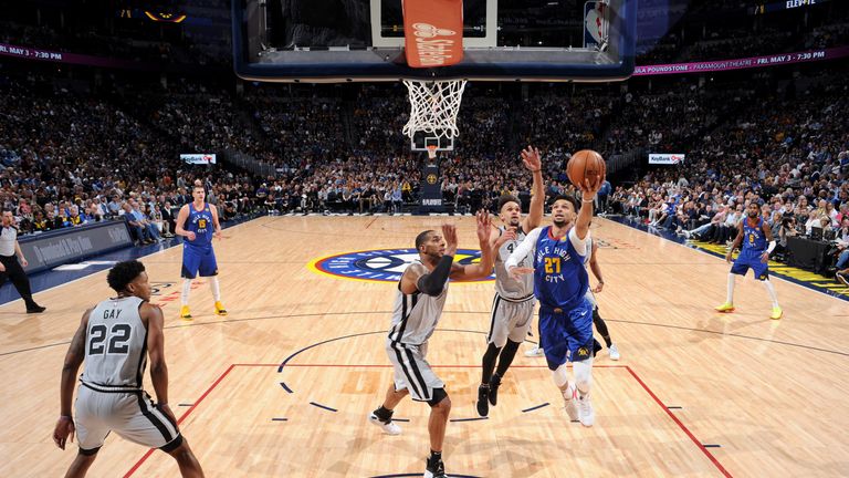 Jamal Murray attacks the basket in Game 5 against the Spurs