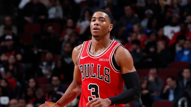 76ERS V BULLS