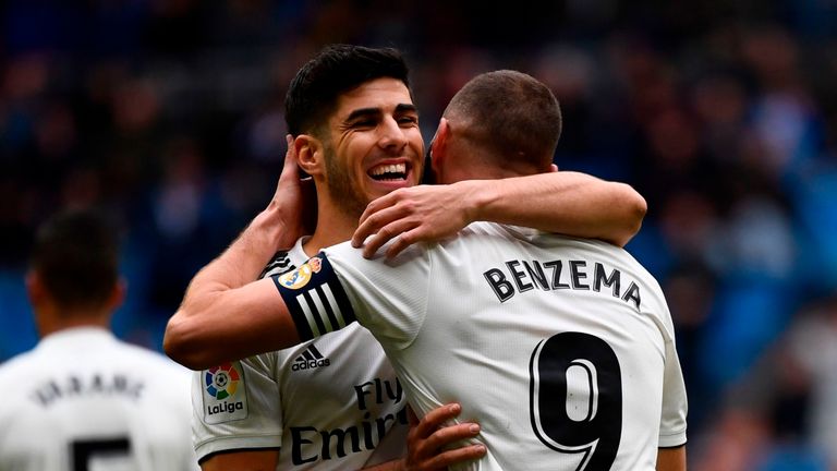 Benzema celbrates with Marco Asensio