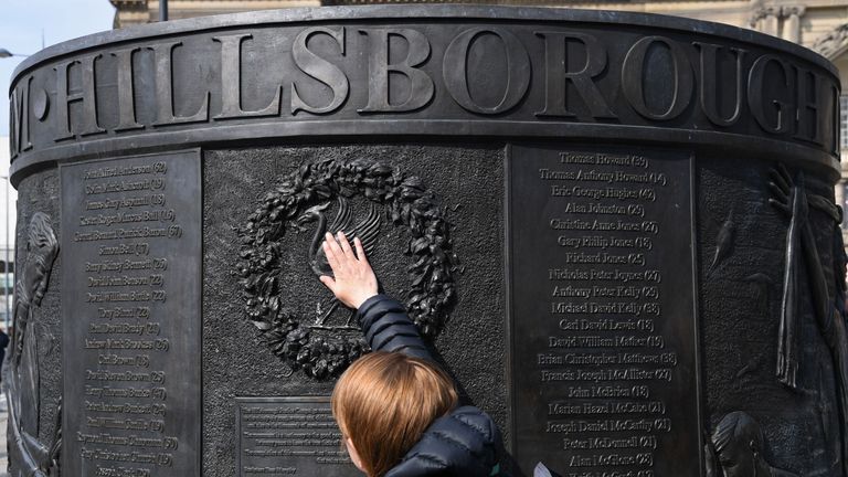 Hillsborough tribute - Liverpool city centre