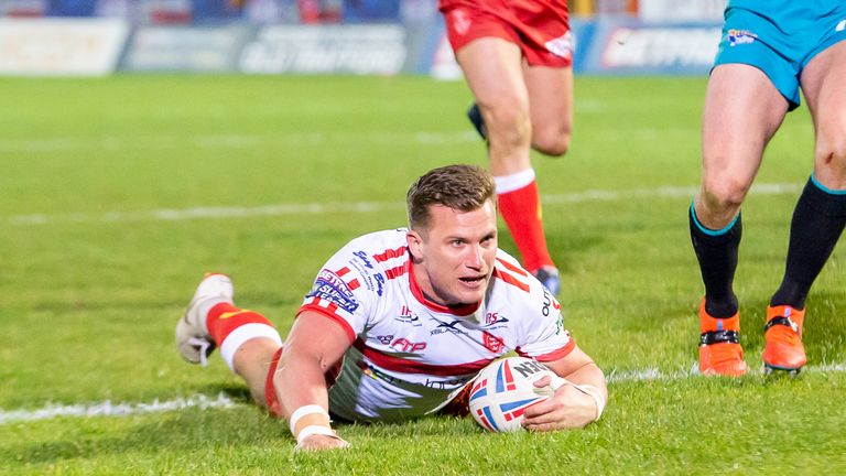 Josh Drinkwater scores to seal Hull KR's victory against Leeds