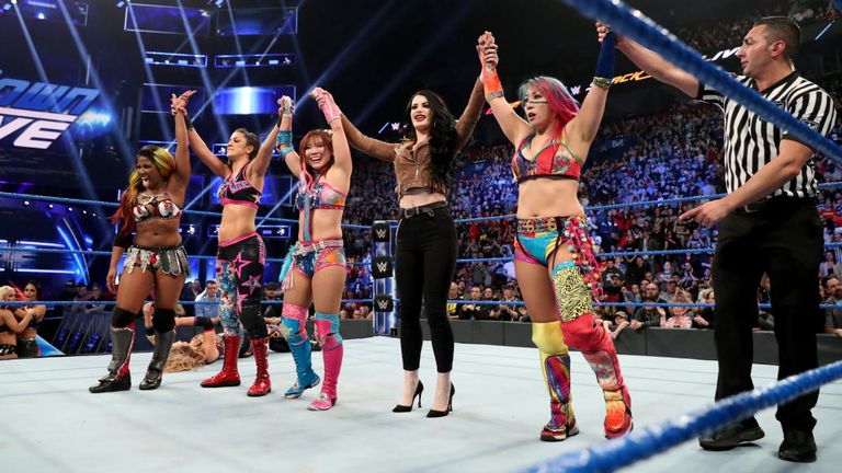 Kairi Sane will partner with Asuka as Paige's contenders for the IIconics' tag-team championships