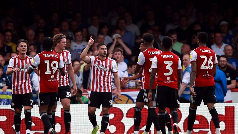 Brentford's Neal Maupay celebrates scoring his side's first goal of the game