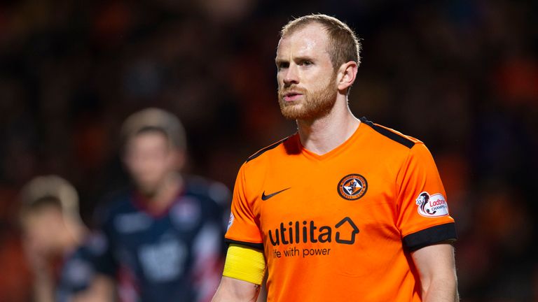 Mark Reynolds has signed a pre-contract agreement with Dundee United