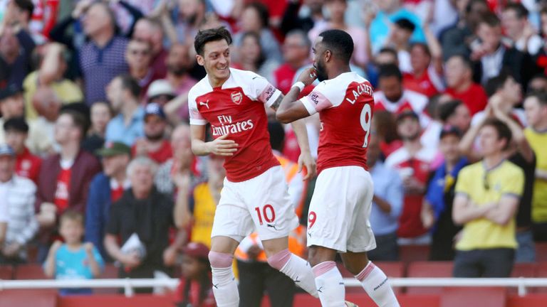 Mesut Ozil equalised for Arsenal after being set up by Alexandre Lacazette