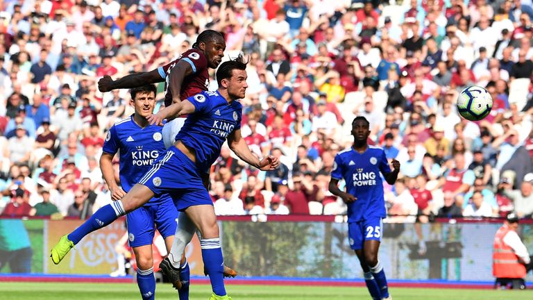 Michail Antonio scores for West Ham to make it 1-0