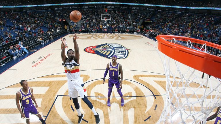 Julius Randle of the New Orleans Pelicans shoots the ball against the Los Angeles Lakers
