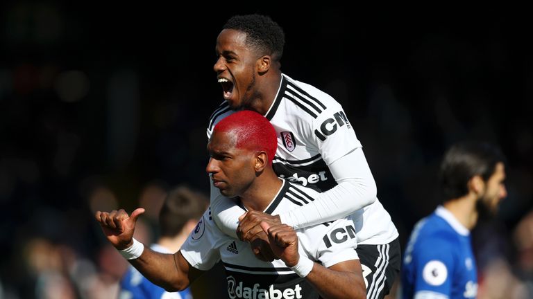 Ryan Babel scored and assisted in Fulham&#39;s 2-0 win over Everton