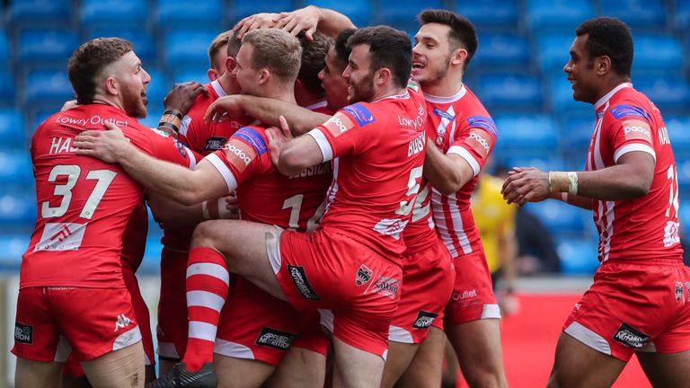 Salford produced a superb performance to win at Warrington 