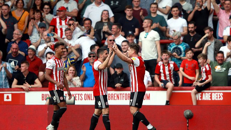 Sergi Canos celebrates scoring Brentford's second goal