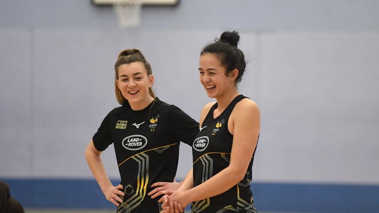 Tamsin Moala (right) in training with Chloe Essam of Wasps Netball