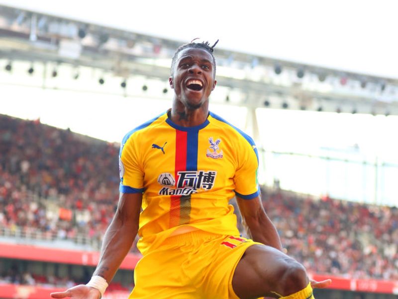 Man Utd transfer news: Crystal Palace make Wilfried Zaha demand in Aaron  Wan-Bissaka talks, Football