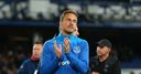 Jagielka still hoping for Everton stay