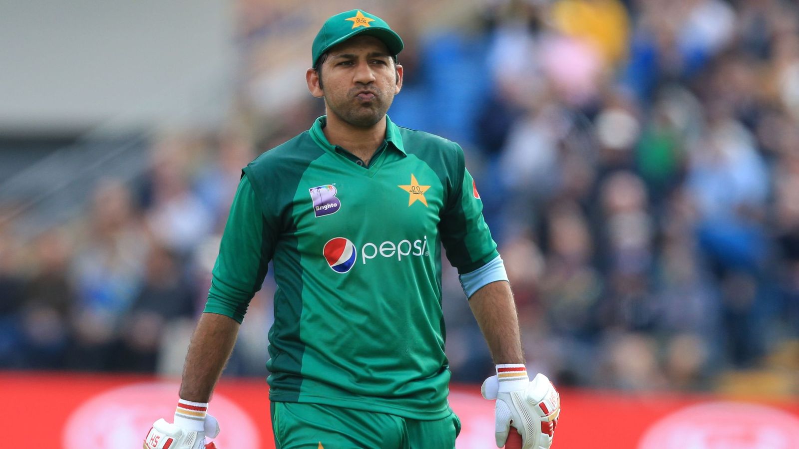 Sarfaraz Ahmed Sacked As Pakistans Test And T20i Captain Cricket News Sky Sports