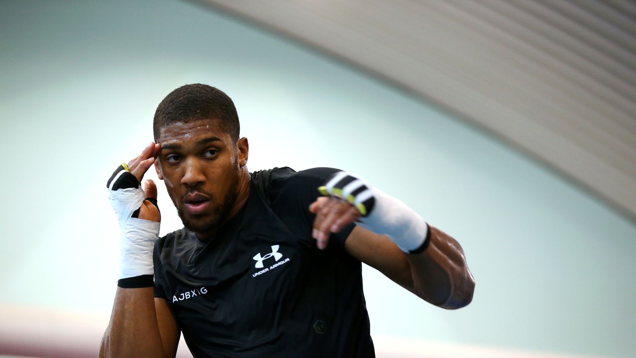aj boxing under armour