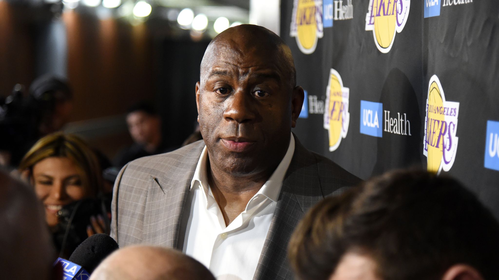 Magic Johnson gets emotional discussing Commanders ownership - Los Angeles  Times