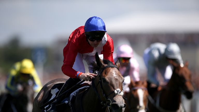 Angel's Hideaway - drops in class at Epsom