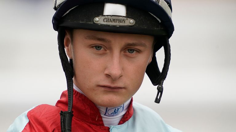 Cieren Fallon poses at Windsor