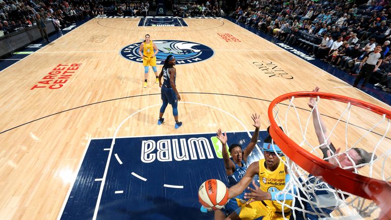 Diamond DeShields attacks the basket for the Chicago Sky