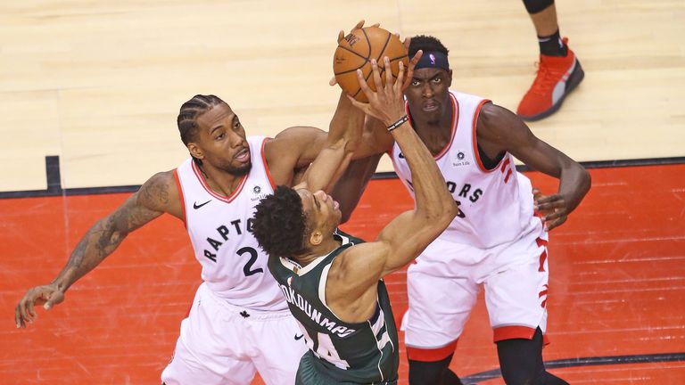 Kawhi Leonard rises to reject Giannis Antetokounmpo in Game 4