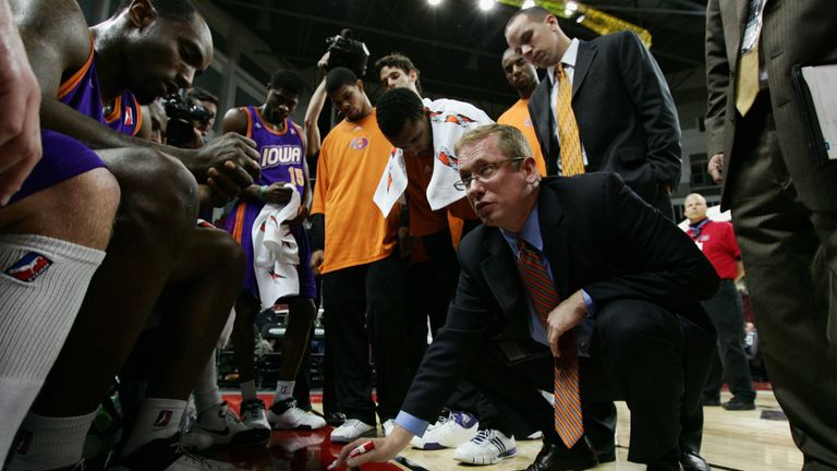 Nurse draws up a play for the Iowa Energy 