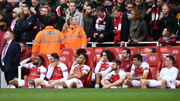  Arsenal players look dejected following a draw in the Premier League match between Arsenal FC and Brighton & Hove Albion at Emirates Stadium on May 05, 2019 in London, United Kingdom.