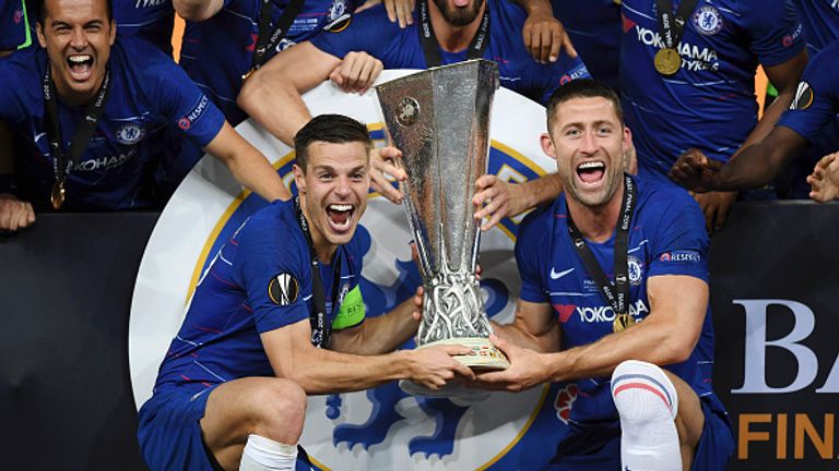 Cahill and Azpilicueta with the Europa League trophy