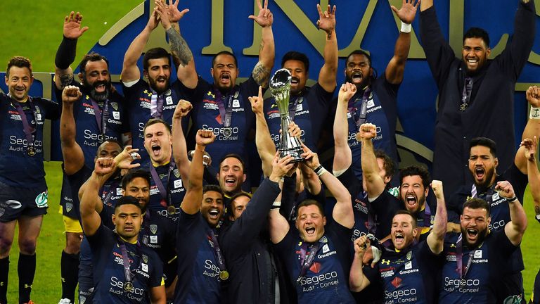 Clermont celebrate winning their first European final since 2007 - beating La Rochelle in the 2019 Challenge Cup
