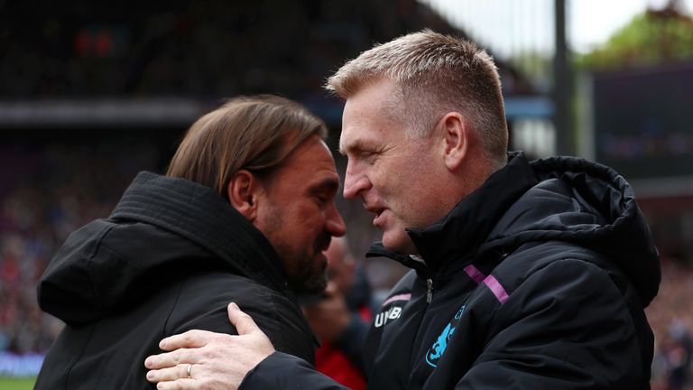 Dean Smith shares and embrace with Daniel Farke