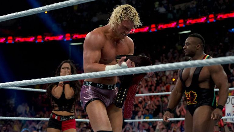 Dolph Ziggler bided his time before a successful cash-in at the expense of Alberto del Rio