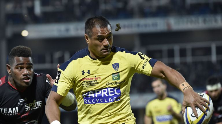 Full-back Isaia Toeava is back for the meeting with La Rochelle