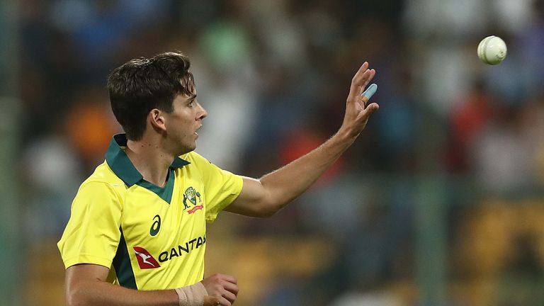 Jhye Richardson of Australia prepares to bowl during game two of the T20I Series between India and Australia at M. Chinnaswamy Stadium on February 27, 2019 in Bangalore, India.