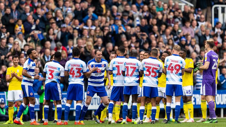 Players from Reading and Birmingham City line up in a guard of honour for John O'Shea