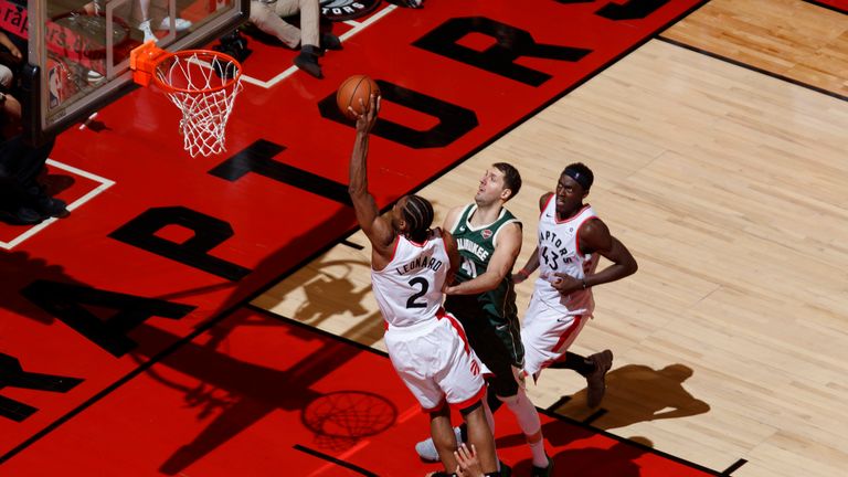 Kawhi Leonard of the Toronto Raptors dunks against the Milwaukee Bucks during Game Three of the Eastern Conference Finals