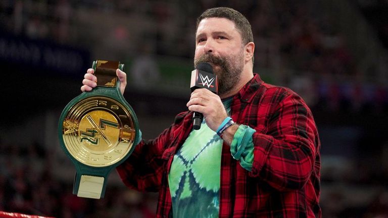 Mick Foley unveiled the new WWE 24/7 championship on last night&#39;s Raw